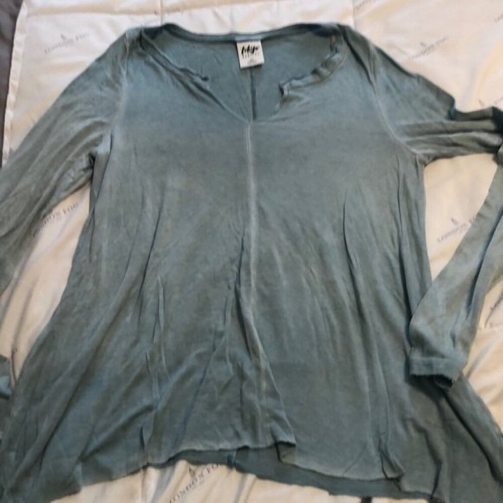 Tokyo darling top size small